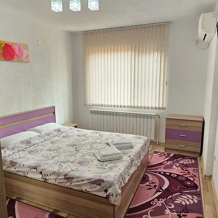 Д И В 1 - D & V 1 Apartment Sandanski Luaran gambar