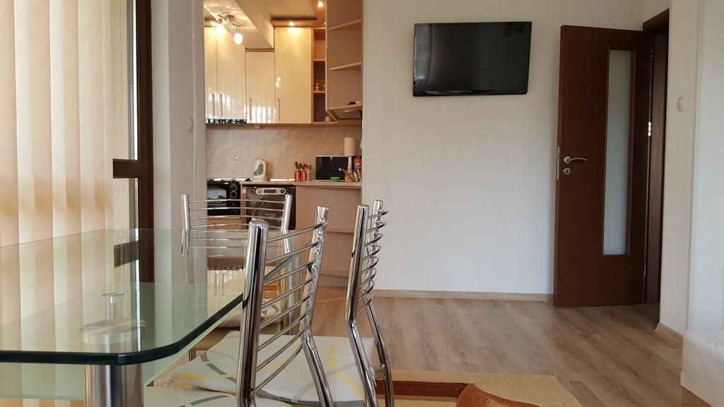 Д И В 1 - D & V 1 Apartment Sandanski Luaran gambar