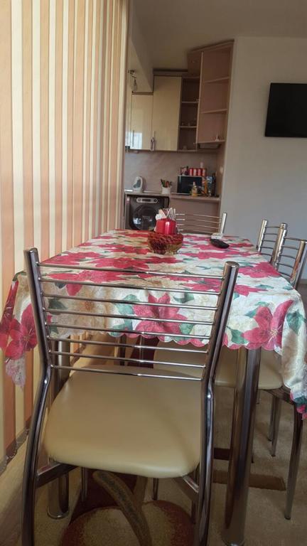 Д И В 1 - D & V 1 Apartment Sandanski Luaran gambar